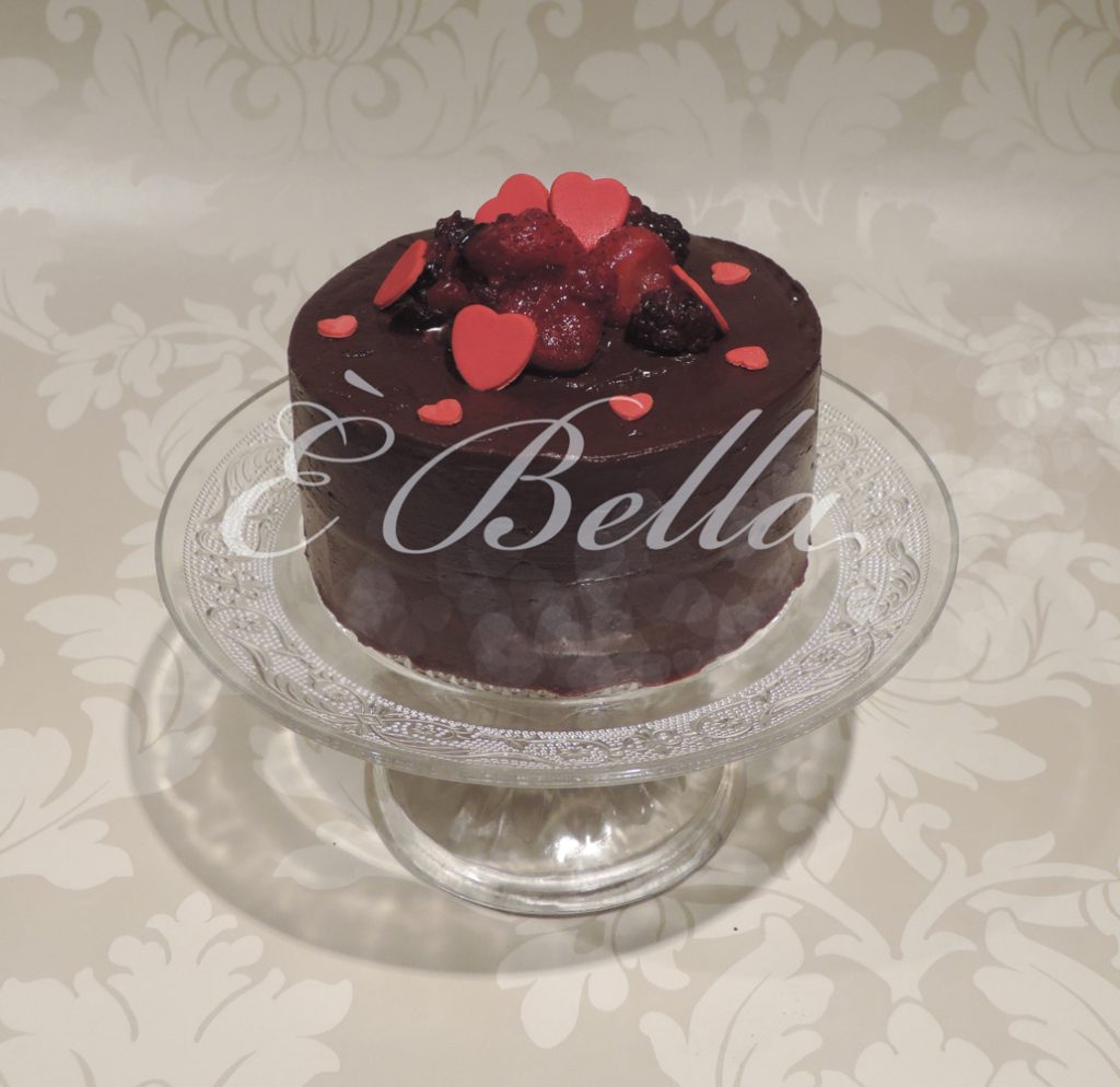 E-Bella Creations - cake-20-1024x994.jpg