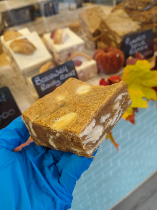 Pumpkin Spiced Blondie (ve)