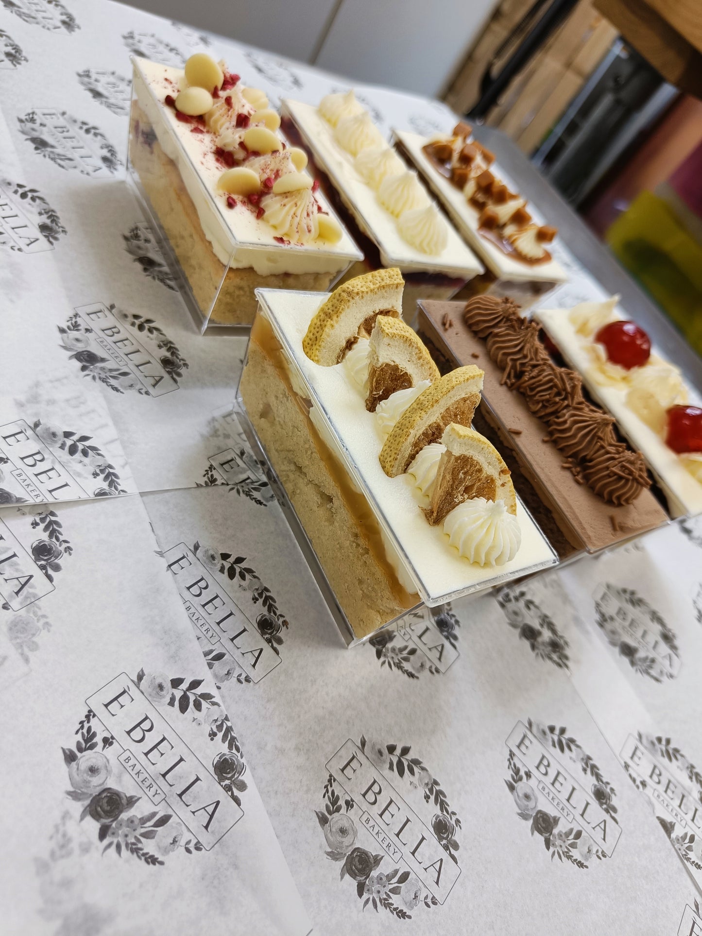 Cake Sharing Box