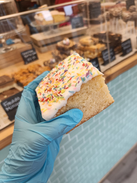 School Cake (ve available)