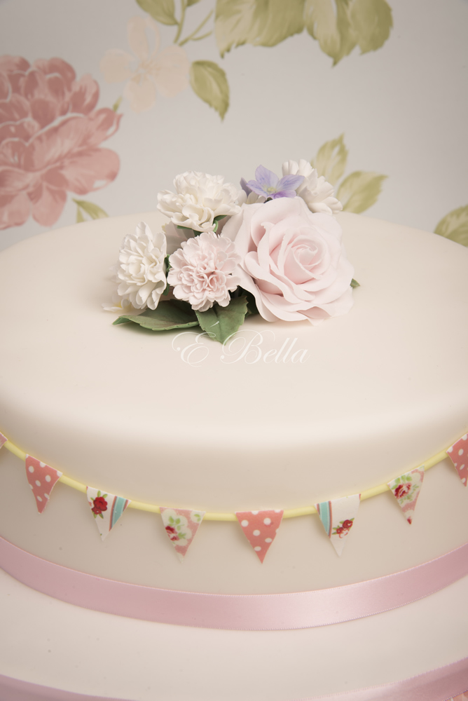 E-Bella Creations - cakes_for_her_19.jpg