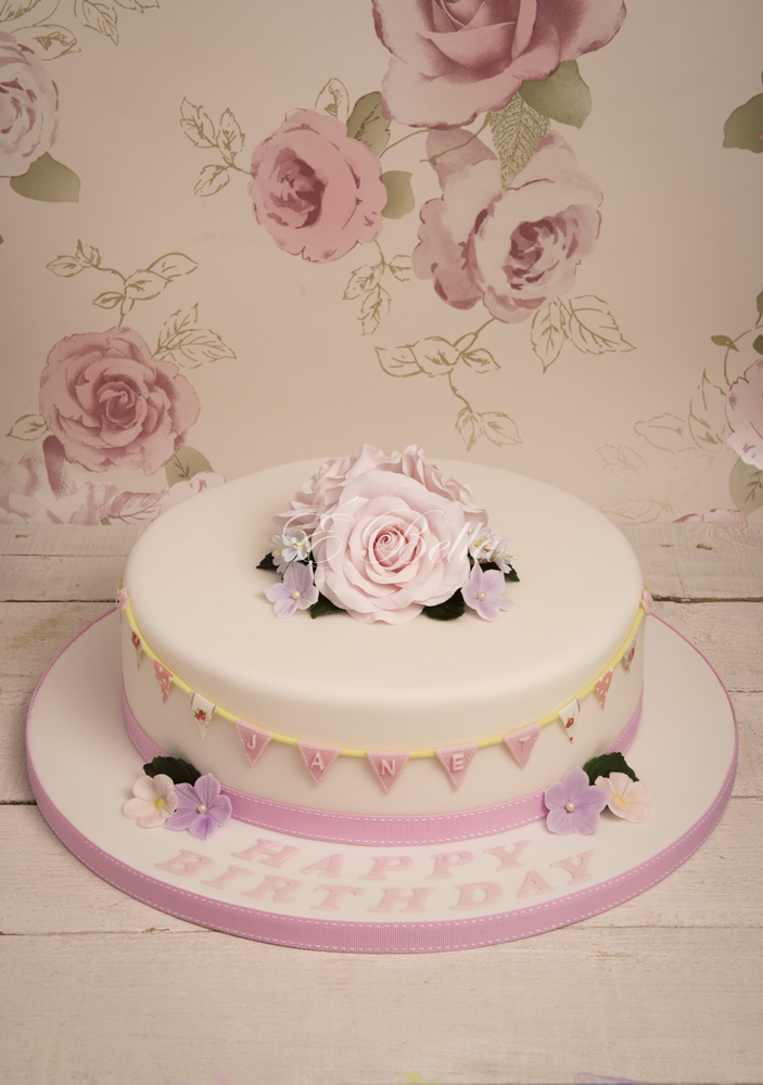 E-Bella Creations - cakes_for_her_4.jpg