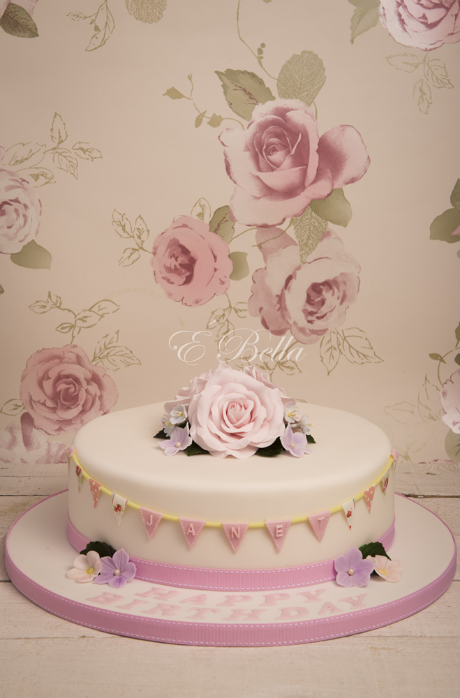E-Bella Creations - cakes_for_her_7.jpg