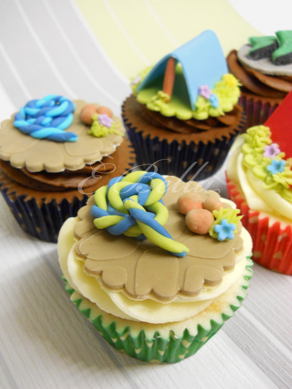 E-Bella Creations - Cupcake__Cake_Pop_3.jpg